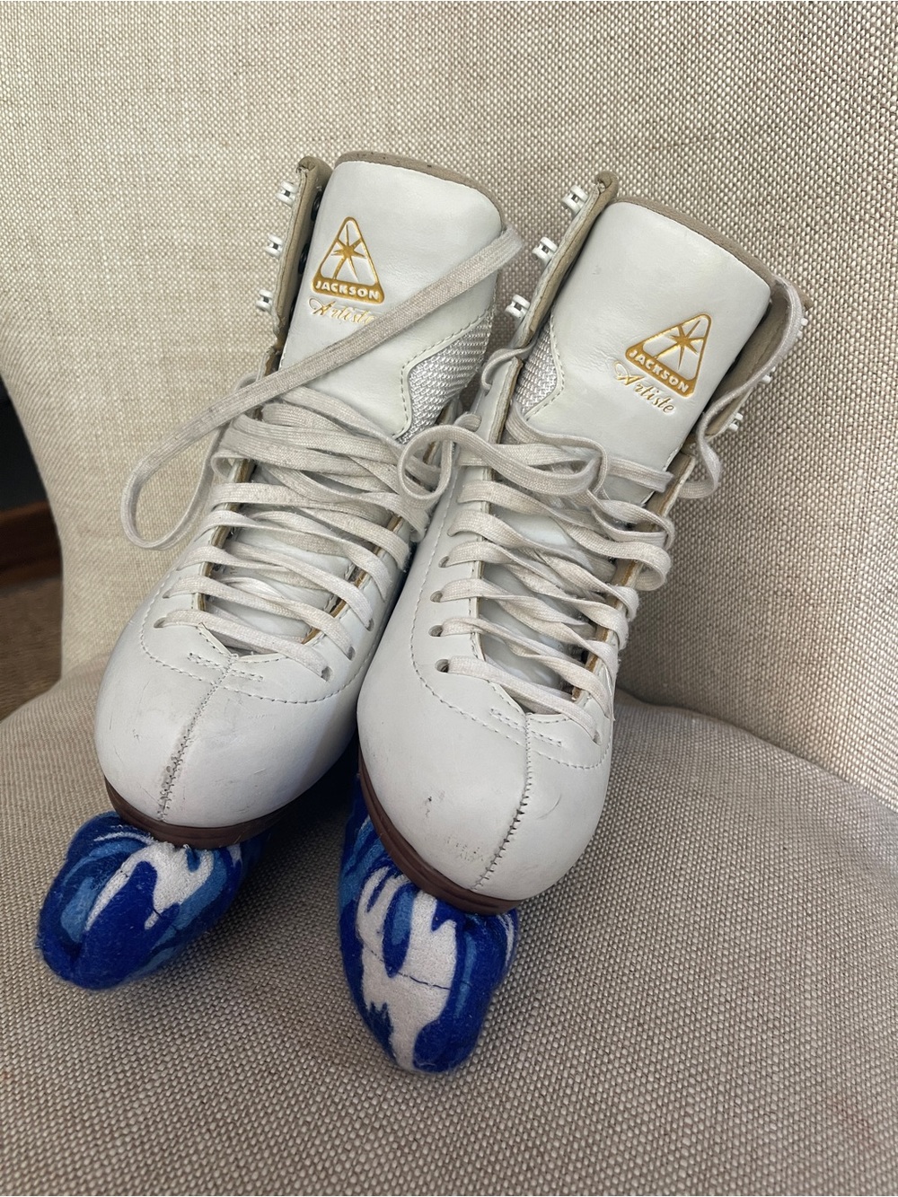 JACKSON Artiste White Figure Skates with White Laces